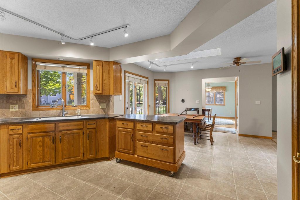 12354 Magnolia Circle NW, Coon Rapids, MN 55448 — photo 5