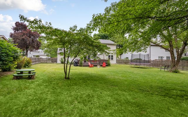 17603 W Windslow Drive, Grayslake, IL 60030