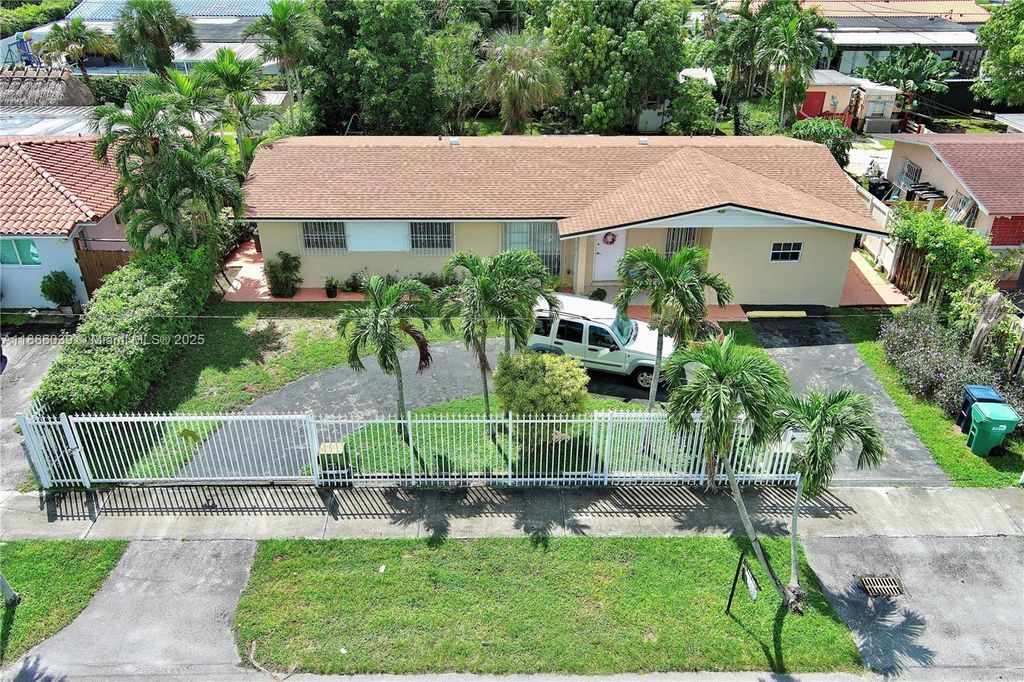 8220 SW 12th Ter, Miami, FL 33144