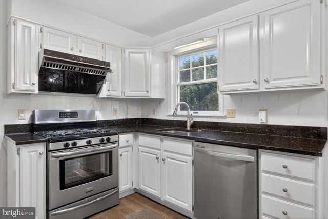 2 WINDSOR WAY, Camp Hill, PA 17011