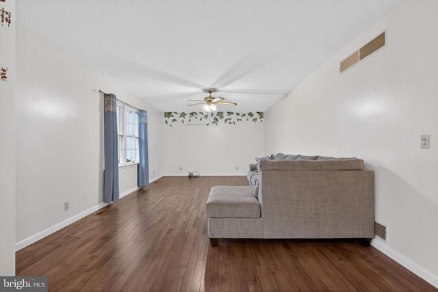2 WINDSOR WAY, Camp Hill, PA 17011
