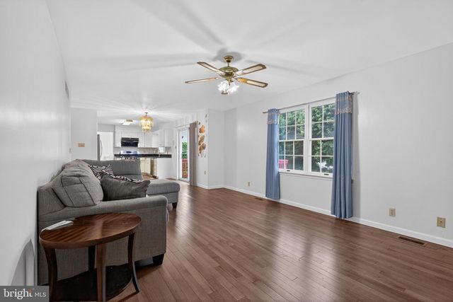 2 WINDSOR WAY, Camp Hill, PA 17011