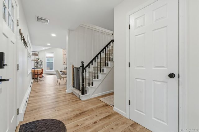 63 Hunt Road, Wallkill, NY 12589