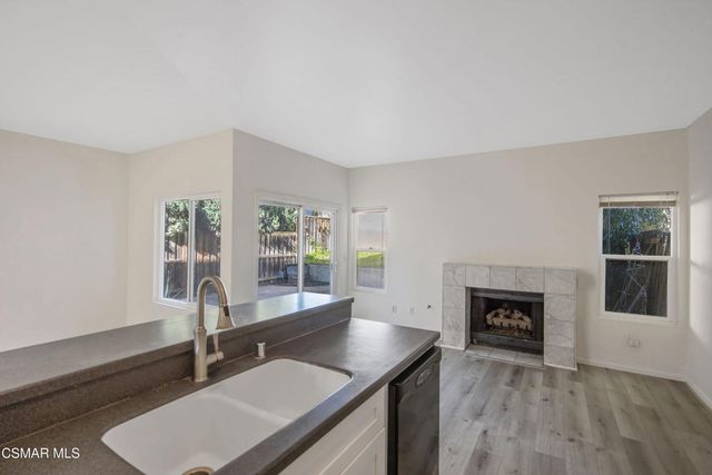 11833 Nightingale Street, Moorpark, CA 93021