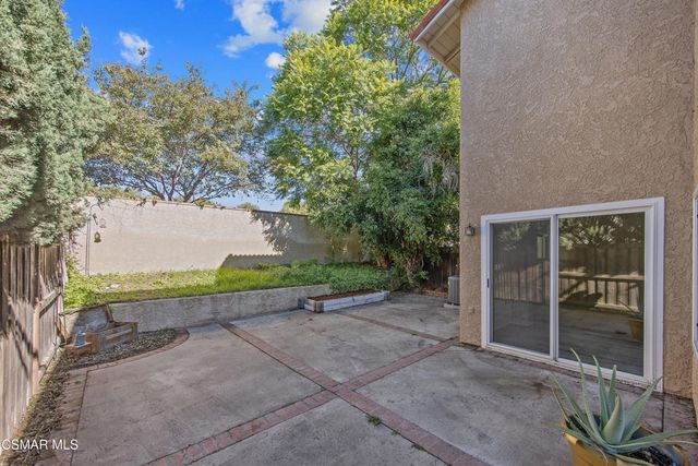 11833 Nightingale Street, Moorpark, CA 93021