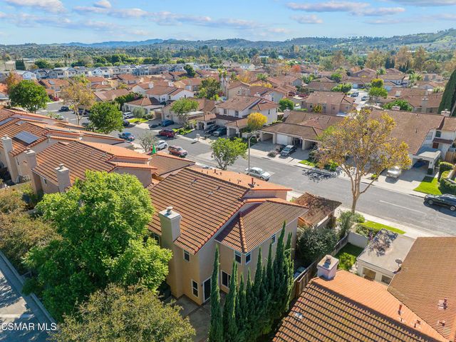 11833 Nightingale Street, Moorpark, CA 93021