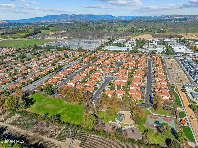 11833 Nightingale Street, Moorpark, CA 93021