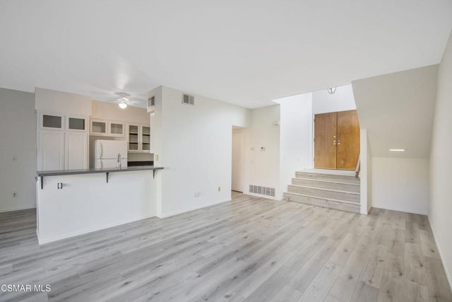 11833 Nightingale Street, Moorpark, CA 93021