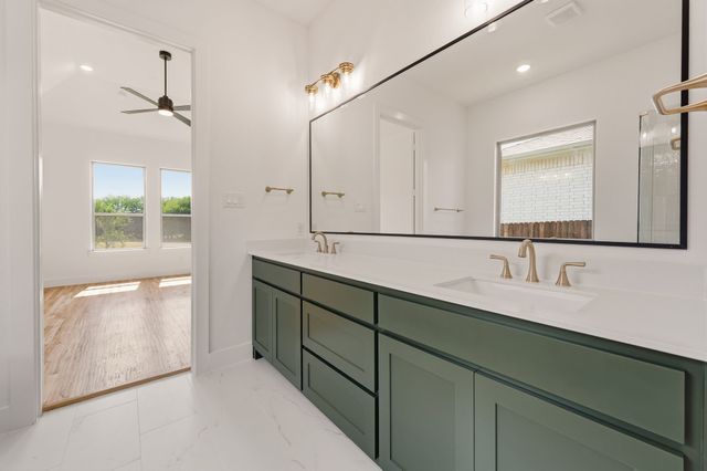 910 Sandpiper Drive, Aledo, TX 76008