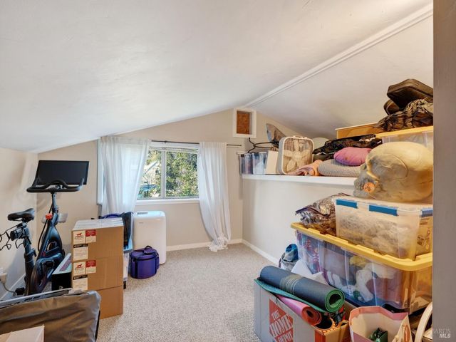 1059 W Standley St, Ukiah, CA 95482