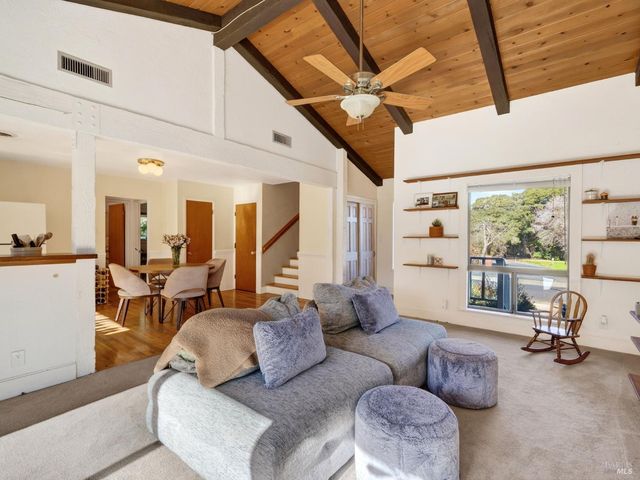 1059 W Standley St, Ukiah, CA 95482