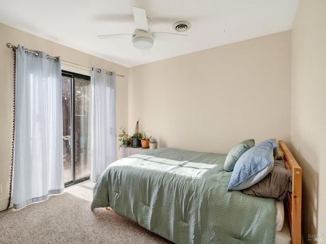 1059 W Standley St, Ukiah, CA 95482