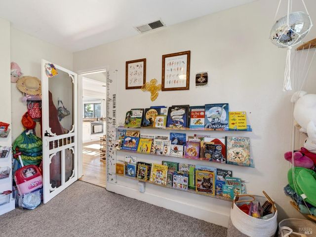 1059 W Standley St, Ukiah, CA 95482