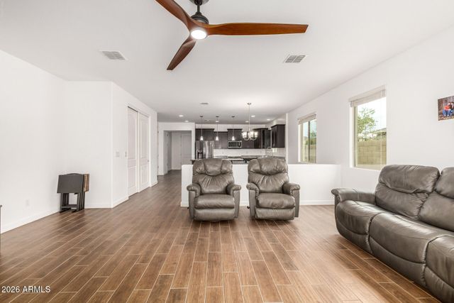 13607 W BRILES Road, Peoria, AZ 85383