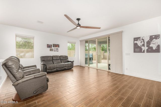 13607 W BRILES Road, Peoria, AZ 85383