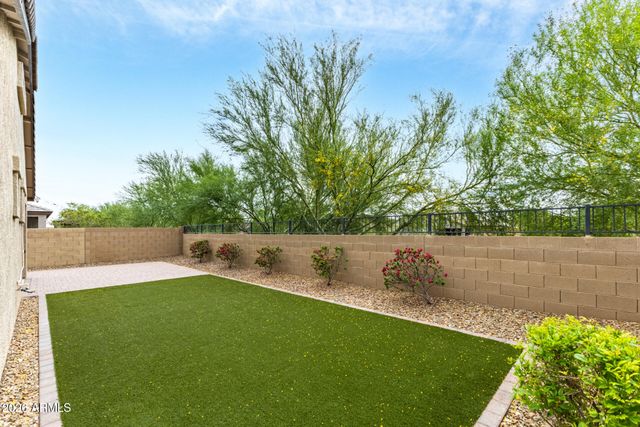 13607 W BRILES Road, Peoria, AZ 85383
