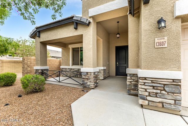 13607 W BRILES Road, Peoria, AZ 85383