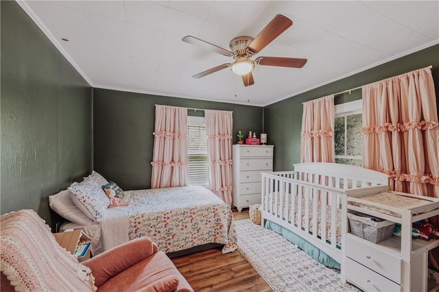310 N Chestnut Street, Seneca, SC 29678
