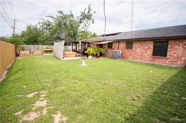 813 W 13th Street, San Juan, TX 78589