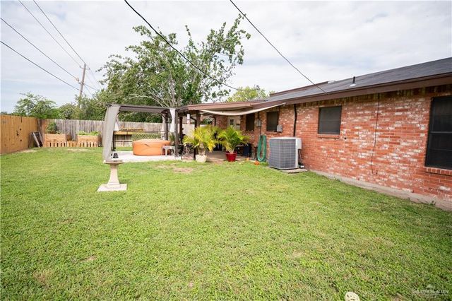 813 W 13th Street, San Juan, TX 78589