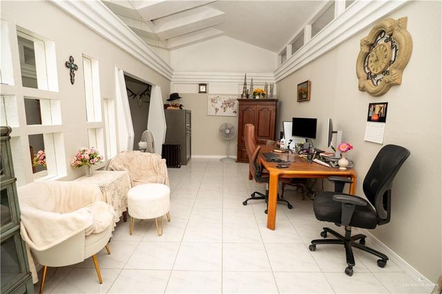 813 W 13th Street, San Juan, TX 78589