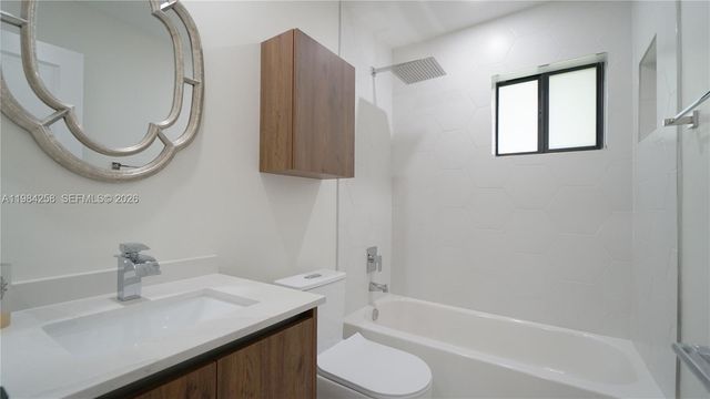 255 Grant Dr, Coral Gables, FL 33133