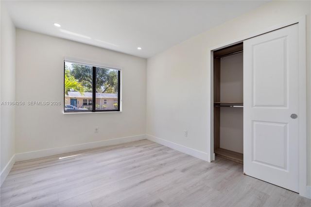 255 Grant Dr, Coral Gables, FL 33133