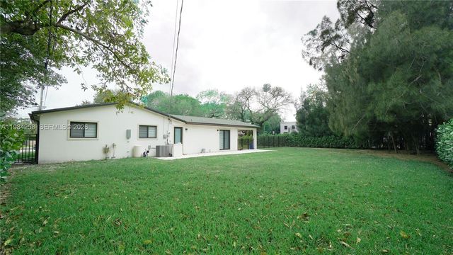 255 Grant Dr, Coral Gables, FL 33133