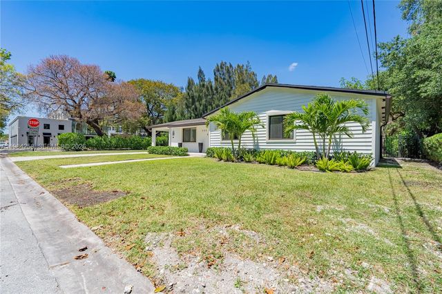 255 Grant Dr, Coral Gables, FL 33133