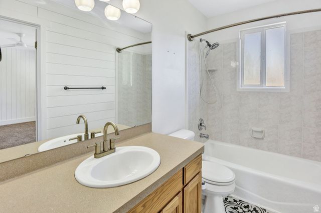 5467 S 4125 W, Roy, UT 84067