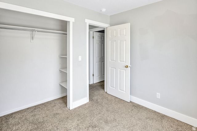 5467 S 4125 W, Roy, UT 84067