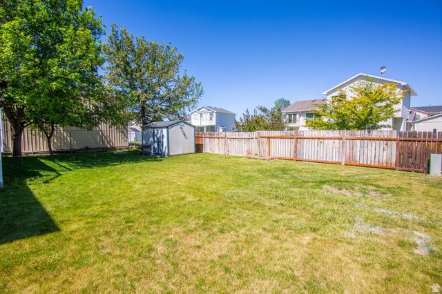 5467 S 4125 W, Roy, UT 84067
