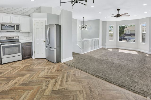 5467 S 4125 W, Roy, UT 84067