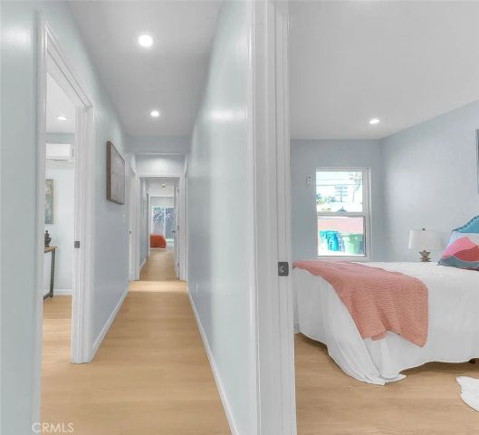 1827 W 76th, Los Angeles, CA 90047