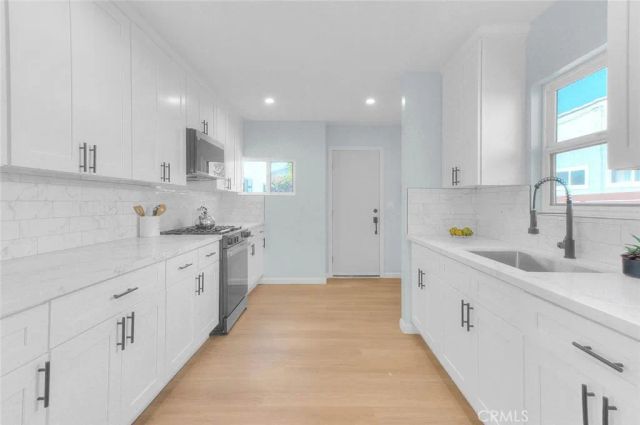 1827 W 76th, Los Angeles, CA 90047