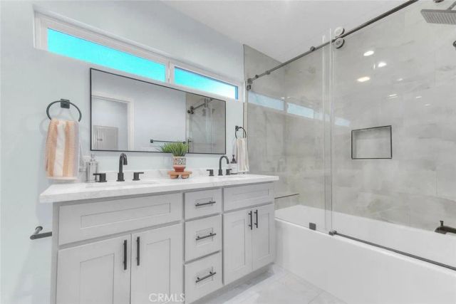 1827 W 76th, Los Angeles, CA 90047