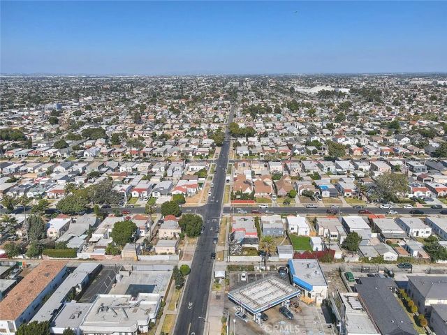 1827 W 76th, Los Angeles, CA 90047