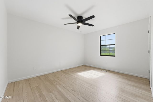459 Water Oak Drive, Seymour, TN 37865