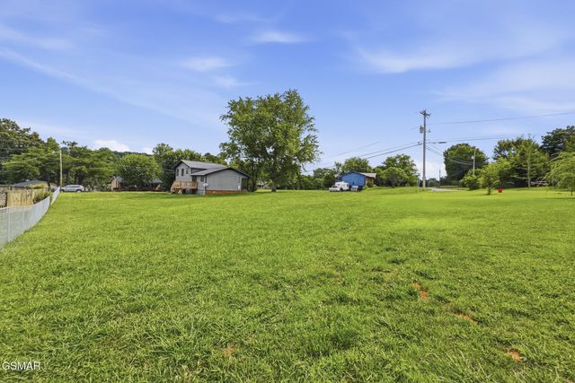 459 Water Oak Drive, Seymour, TN 37865