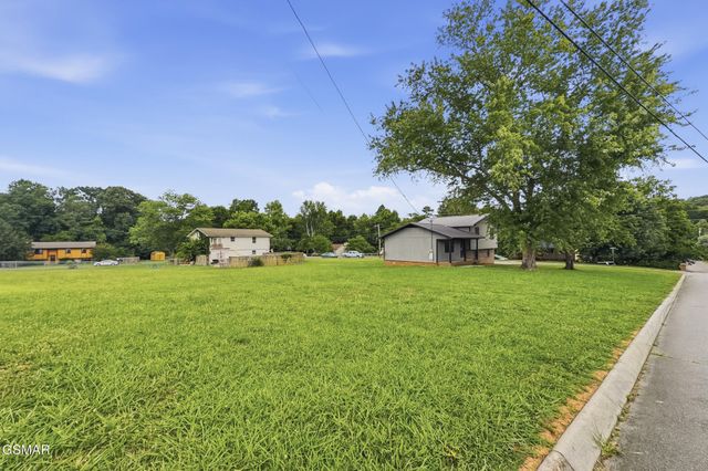 459 Water Oak Drive, Seymour, TN 37865