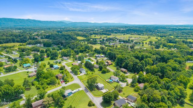 459 Water Oak Drive, Seymour, TN 37865