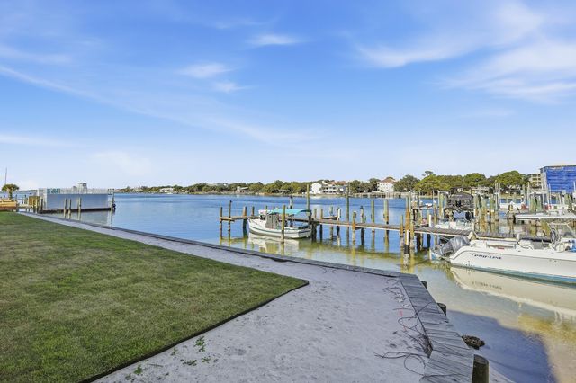 330 Bluefish Drive 228, Fort Walton Beach, FL 32548