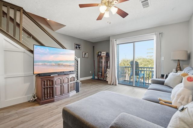 330 Bluefish Drive 228, Fort Walton Beach, FL 32548