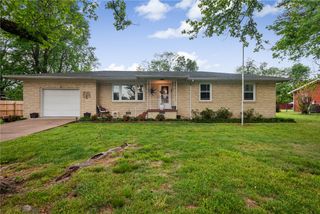 308 Hanna Street, Berryville, AR 72616