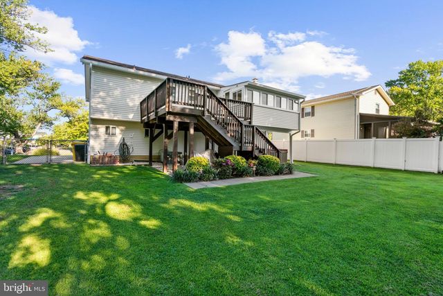 852 MEADOW HEIGHTS LN, Arnold, MD 21012