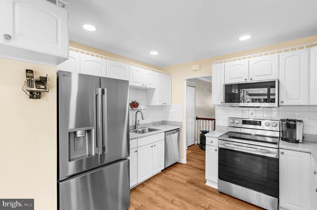 852 MEADOW HEIGHTS LN, Arnold, MD 21012