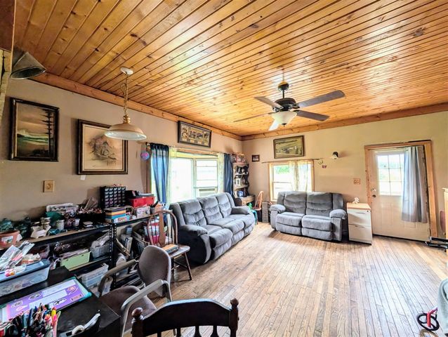 4919 N Victory Corner Road, Ludington, MI 49431