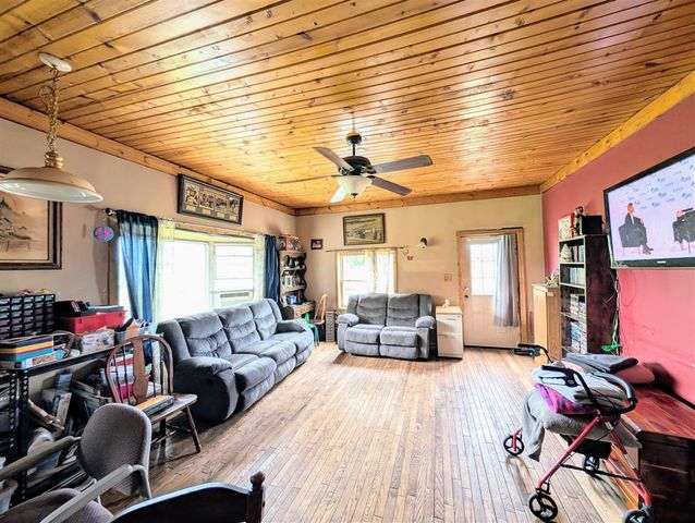 4919 N Victory Corner Road, Ludington, MI 49431