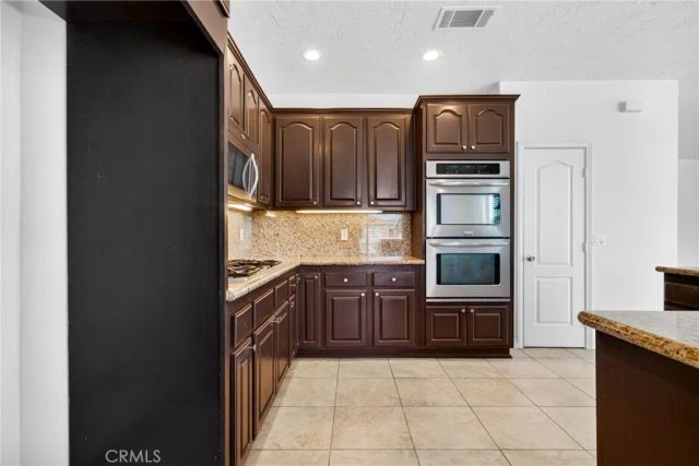 14414 Ironsides, Helendale, CA 92342