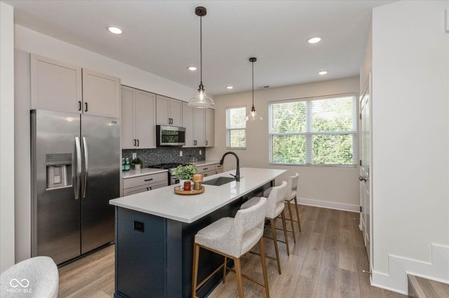 2005 Central Avenue, Indianapolis, IN 46202